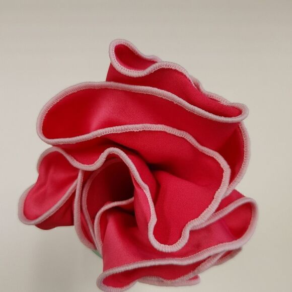 MEN'S ROUND HANKY POCKET SQUARE. - Picture 2 of 3